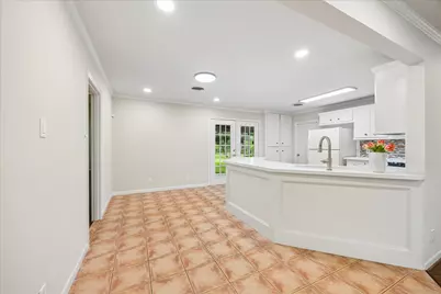 5615 Burlinghall Drive, Houston, TX 77035 - Photo 2