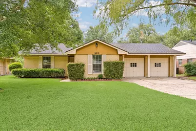 5615 Burlinghall Drive, Houston, TX 77035 - Photo 1