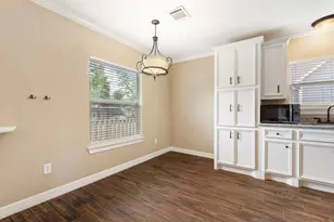 704 Jewett St, Houston, TX 77009 - Photo 14