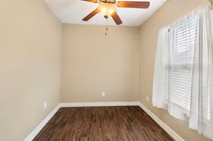 704 Jewett St, Houston, TX 77009 - Photo 28