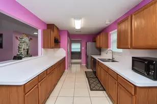 7926 Westington Ln, Houston, TX 77040 - Photo 14