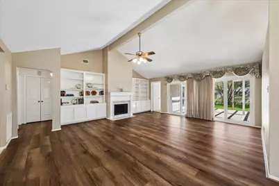 711 Flower Field Court, Pearland, TX 77584 - Photo 6