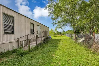 335 County Road 340, Cleveland, TX 77327 - Photo 10