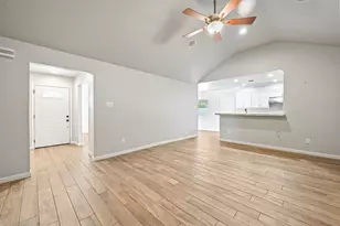 9110 Tooley Dr, Houston, TX 77031 - Photo 12