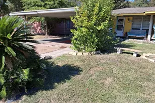 6043 Doulton Dr, Houston, TX 77033 - Photo 2