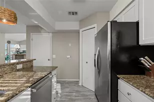21812 Frio Dr, Galveston, TX 77554 - Photo 18