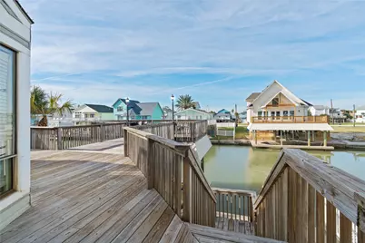 21812 Frio Drive, Galveston, TX 77554 - Photo 30