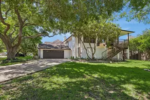 190 Dawns Edge Dr, Conroe, TX 77356 - Photo 2