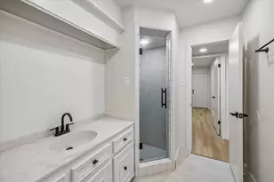 190 Dawns Edge Dr, Conroe, TX 77356 - Photo 14