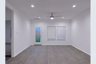 14866 Cypress Hollow Drive, New Caney, TX 77357 - Photo 10