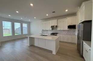 31026 Vintage Crk Ln, Fulshear, TX 77441 - Photo 2
