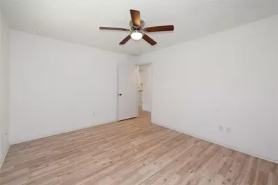 1 Ollerton Drive, Conroe, TX 77303 - Photo 16
