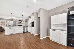 12043 Corona Ln, Houston, TX 77072 - Photo 10