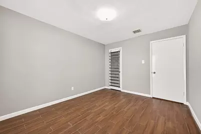 12043 Corona Lane, Houston, TX 77072 - Photo 36