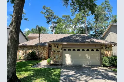 9 Huntsmans Horn Circle, The Woodlands, TX 77380 - Photo 2