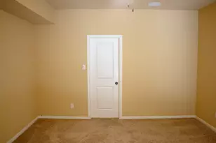 9 Huntsmans Horn Cir, The Woodlands, TX 77380 - Photo 20