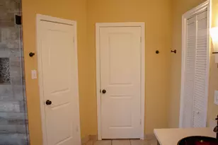 9 Huntsmans Horn Cir, The Woodlands, TX 77380 - Photo 24