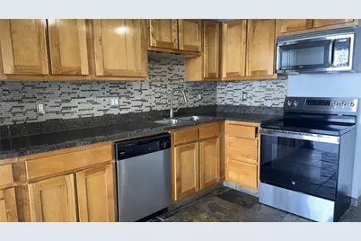 230 W Alabama Street #1002, Houston, TX 77006 - Photo 10