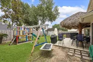 1910 Lori Ct, Seabrook, TX 77586 - Photo 28