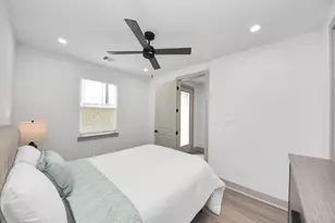 5304 Kindred Gdn Ln, Houston, TX 77091 - Photo 2