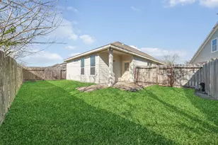 9338 Logans Run Ln, Houston, TX 77075 - Photo 22