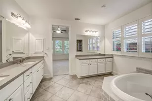 5923 Quiet Point Ln, Sugar Land, TX 77479 - Photo 20