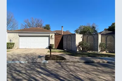 8310 Spring Wind Drive, Houston, TX 77040 - Photo 20