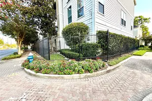 1708 Elgin St, Houston, TX 77004 - Photo 24
