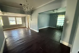 312 S 15th St, Nederland, TX 77627 - Photo 4