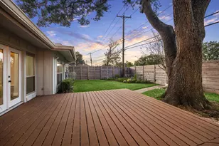 8034 Cedel Dr, Houston, TX 77055 - Photo 4