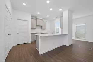 12375 Sunset Canyon Way, Willis, TX 77318 - Photo 8