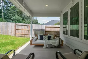 560 Newcomb Holw Dr, Conroe, TX 77304 - Photo 30