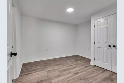 2416 Cumberland Rear Street #B, Houston, TX 77023 - Photo 10