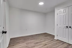 2416 Cumberland Rear St, Houston, TX 77023 - Photo 10