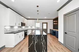 7925 Ritz St, Houston, TX 77028 - Photo 14