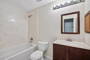 16606 Quiet Trail Dr, Humble, TX 77396 - Photo 32
