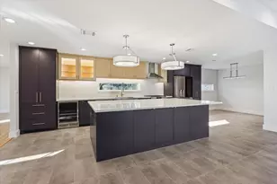 11126 Atwell Dr, Houston, TX 77096 - Photo 8