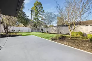 11126 Atwell Dr, Houston, TX 77096 - Photo 30