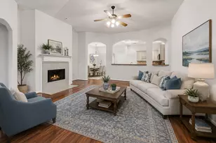 31235 Windcrest Park Ln, Spring, TX 77386 - Photo 2