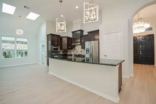 6403 Edinburgh Ct, Sugar Land, TX 77479 - Photo 8