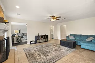 11711 Park Creek Dr, Houston, TX 77070 - Photo 8
