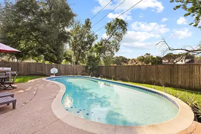 11711 Park Creek Drive, Houston, TX 77070 - Photo 30
