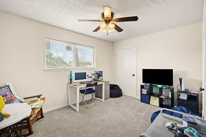11711 Park Creek Drive, Houston, TX 77070 - Photo 28