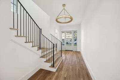 1021 Ashland Street, Houston, TX 77008 - Photo 4