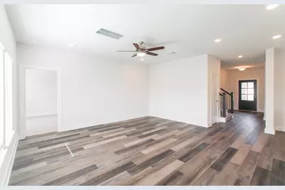 10313 South Goshawk Trail, Conroe, TX 77385 - Photo 12
