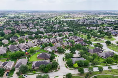 12206 Cove Bluff Court, Cypress, TX 77433 - Photo 46