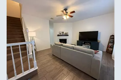 2930 Grants Lake Boulevard #2305, Sugar Land, TX 77479 - Photo 4