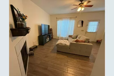 2930 Grants Lake Boulevard #2305, Sugar Land, TX 77479 - Photo 2