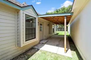 22835 Sherioaks Ln, Spring, TX 77389 - Photo 10