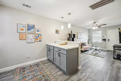 1210 Shelby Street, Houston, TX 77009 - Photo 8